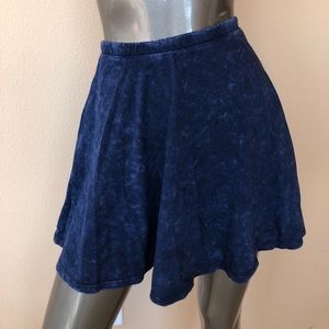Never been worn blue skirt 💕 small